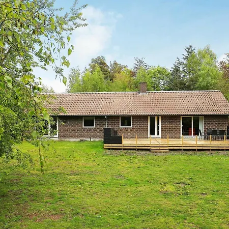 Five-bedroom Holiday In Skals * Hjarbæk