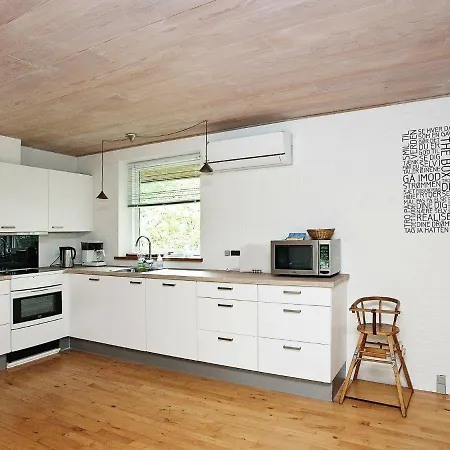 Five-bedroom Holiday In Skals Tatil Evi *